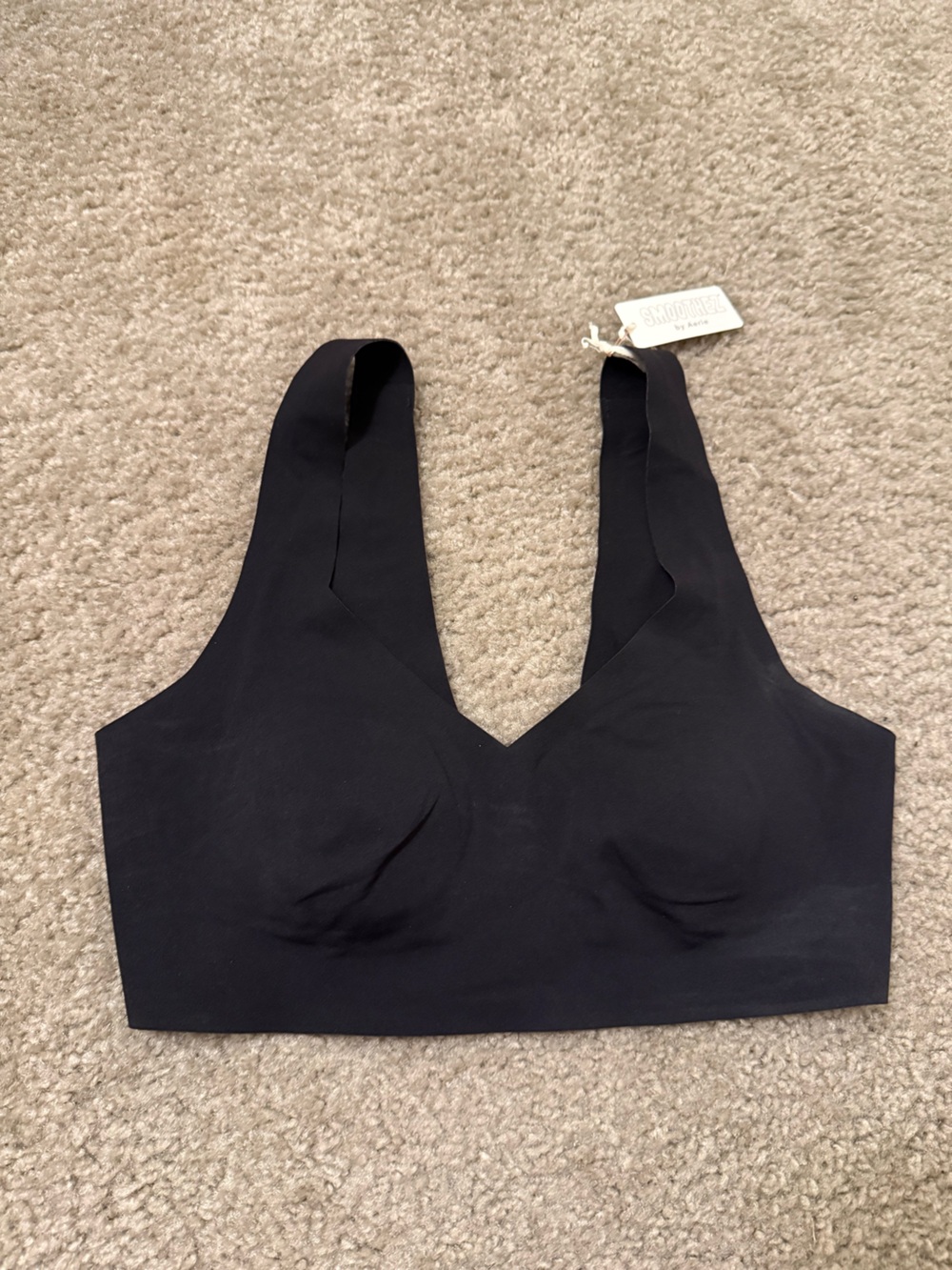 aerie Seamless V-Neck Bralette in Black